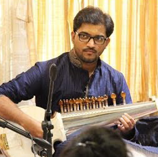 Aaditya Apte Photo